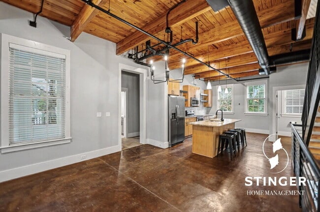 Building Photo - 1 Market-2