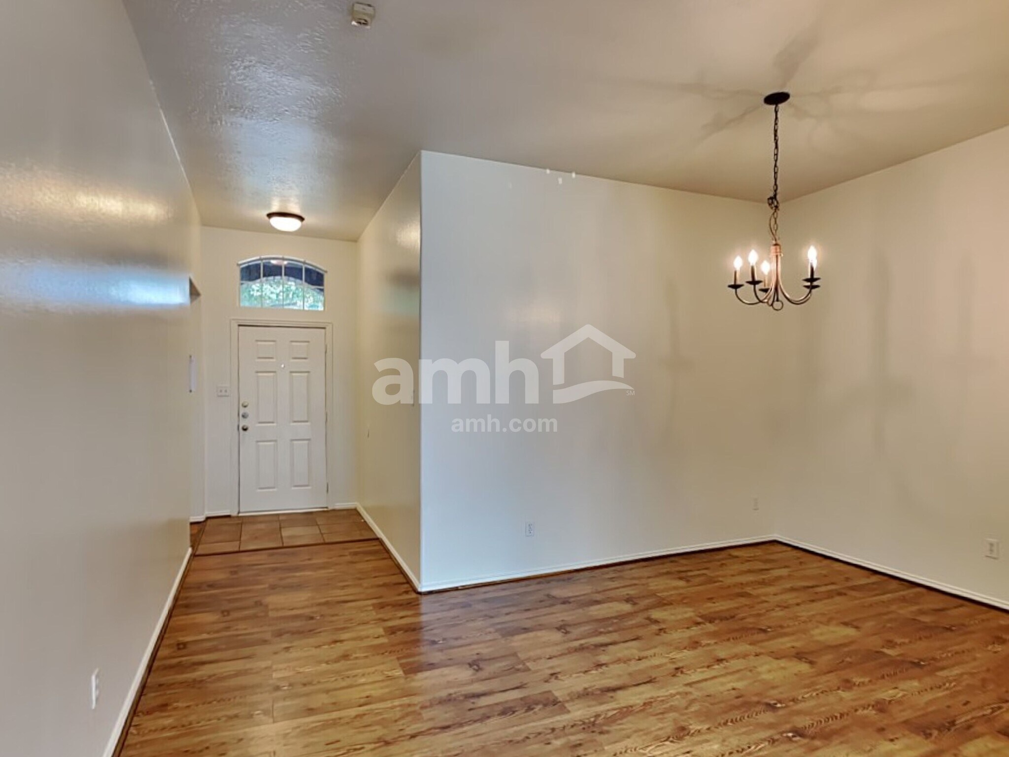 Building Photo - 11919 Lois Ln Dr