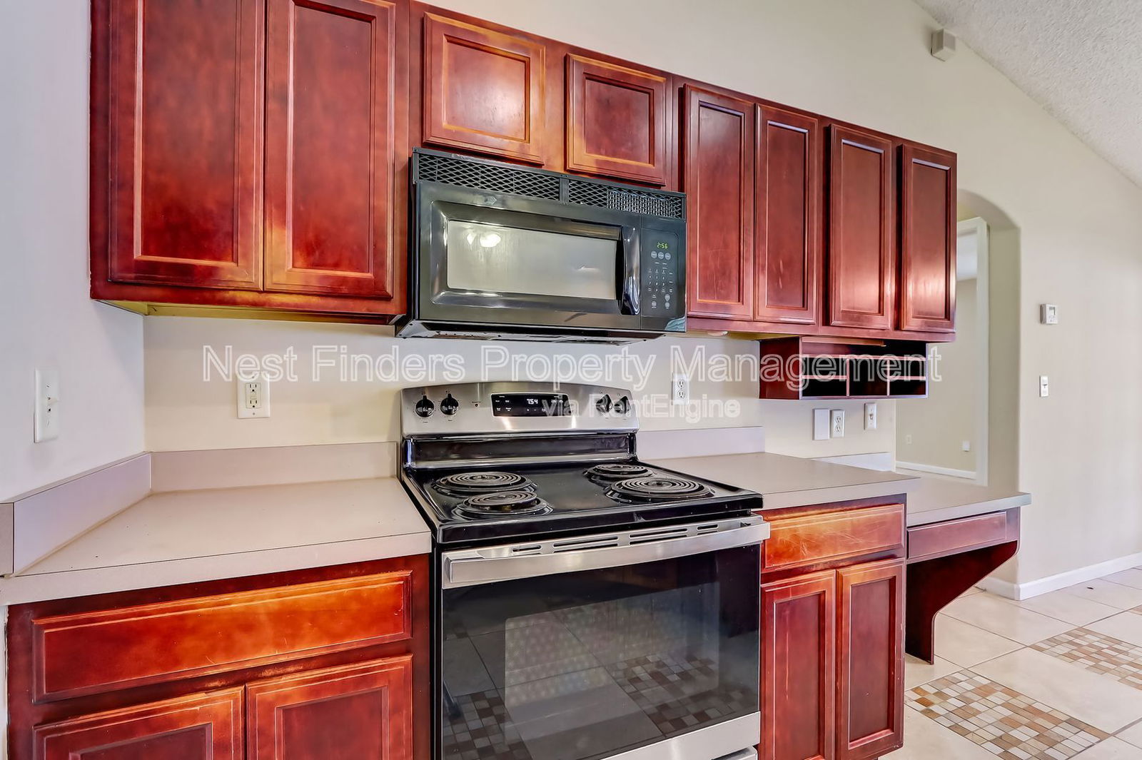 Building Photo - 9703 Cedar Ridge Dr W