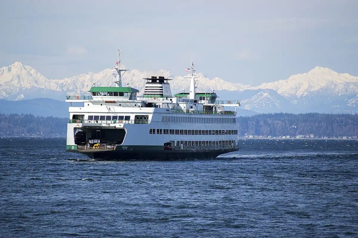 Ferry to downtown Seattle - 204 SW Moorea Ln