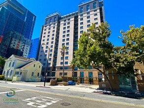 Building Photo - $2795-7th Floor 1 Bd/1 Ba Executive Condo in Beautiful Luxury Complex/City Heights