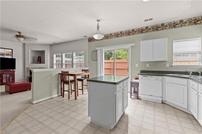 Building Photo - 4158 River Breeze Cir