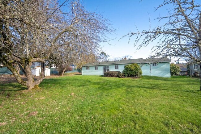 Building Photo - 2545 NW 111th Ave