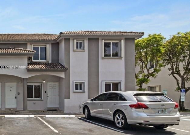 Building Photo - 5605 NW 109th Ave