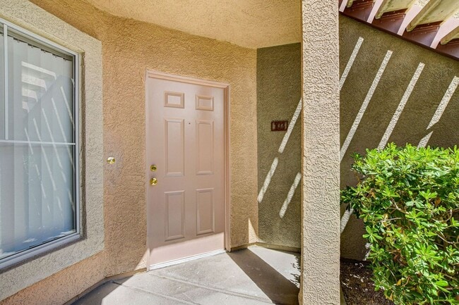 Building Photo - Upgraded First-Floor Condo in a Gated Summ...