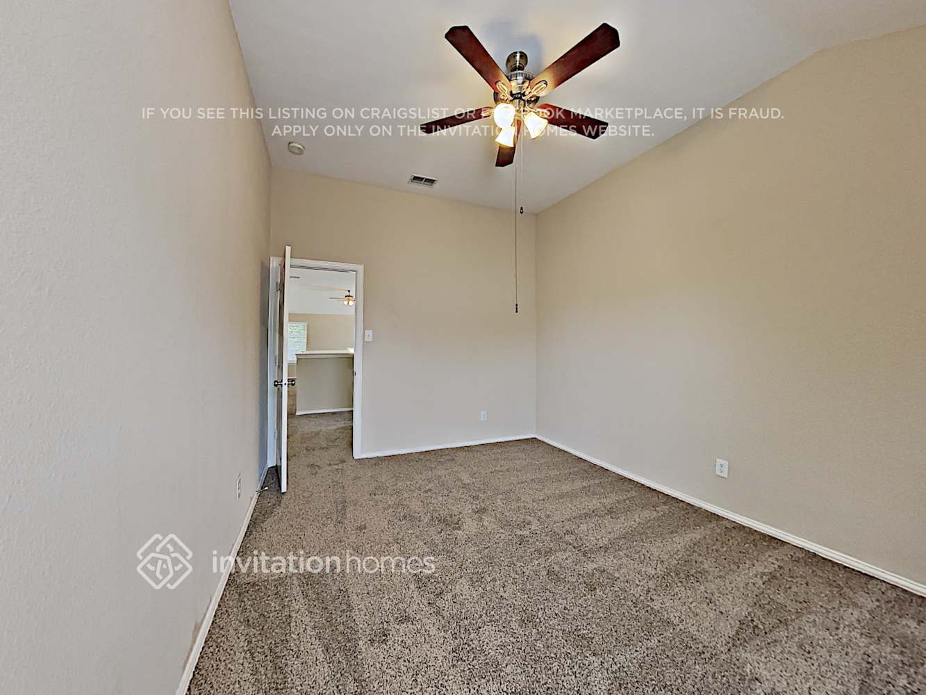 Building Photo - 4000 Iris Ct