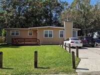 Building Photo - 1809 Tyndall Dr