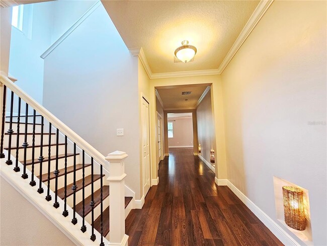 Building Photo - 11867 Verrazano Dr
