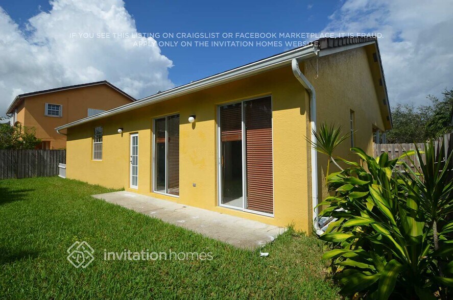Building Photo - 15974 SW 97th Terrace