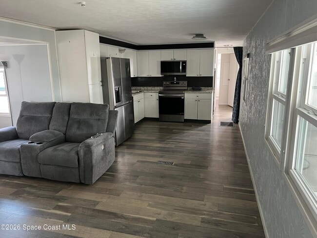 Building Photo - 1142 Parkview Ct NE