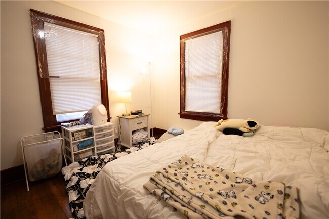 Building Photo - 610 Mitchell St