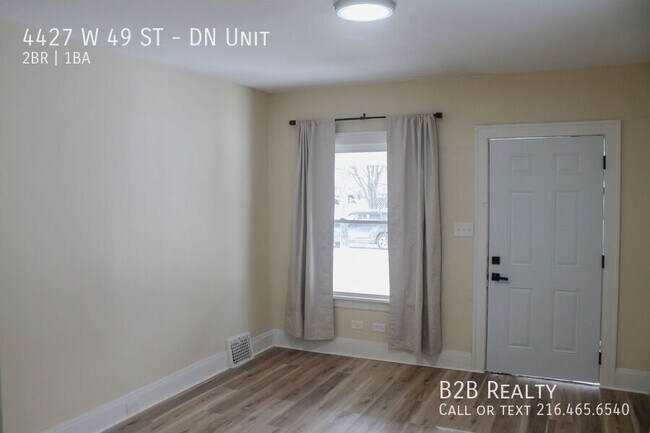 Building Photo - 4427 W 49th St