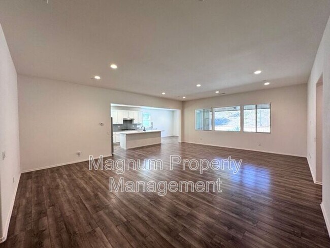 Building Photo - 24331 Ponderosa Ln