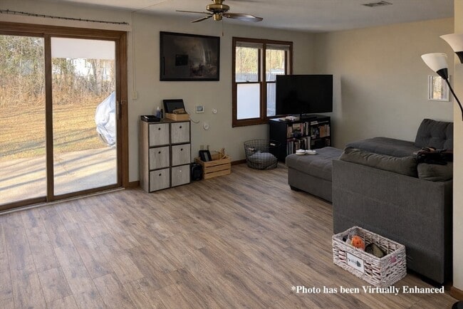 Building Photo - 27 Toledo Ave