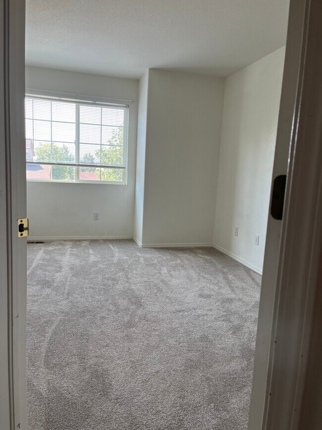 Building Photo - 1248 Dream Lake Ct