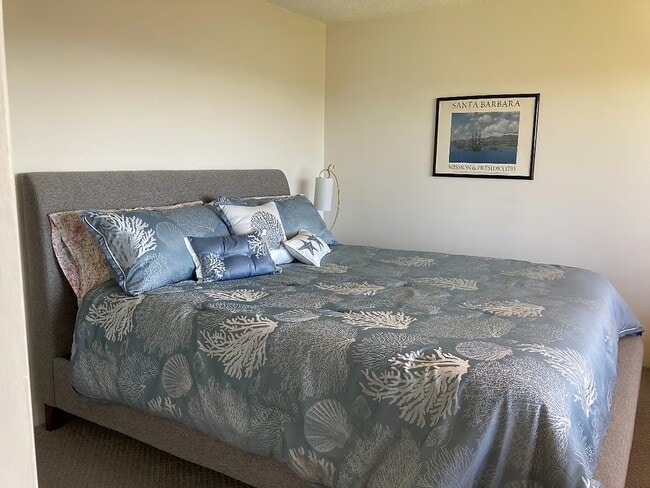 Building Photo - 911 Paseo Ferrelo