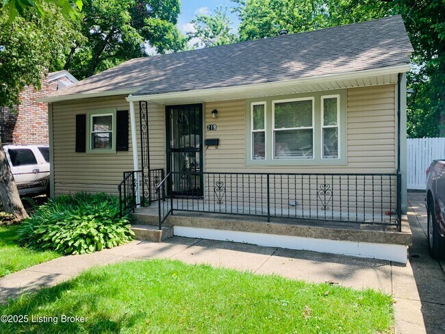 Building Photo - 219 N 37th St