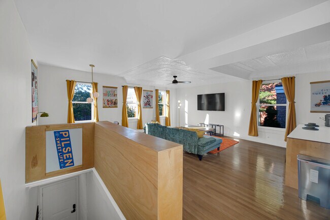 Building Photo - 1510 W Cullerton St