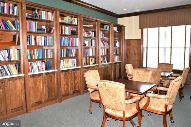 Building Photo - 1309 Colts Cir