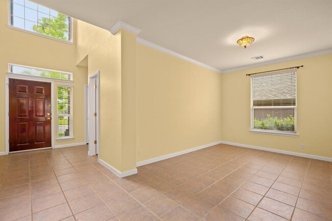 Building Photo - 2646 Cascade Falls Dr