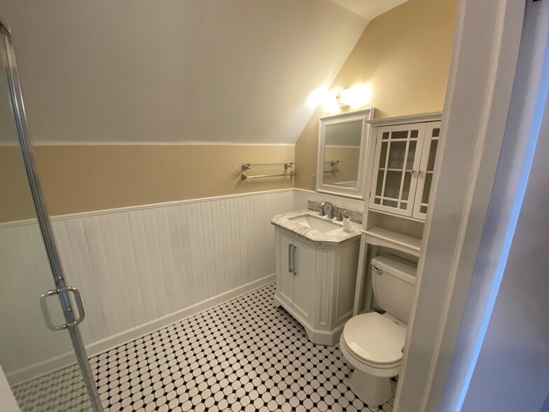 Bathroom - 1471 Grand Ave