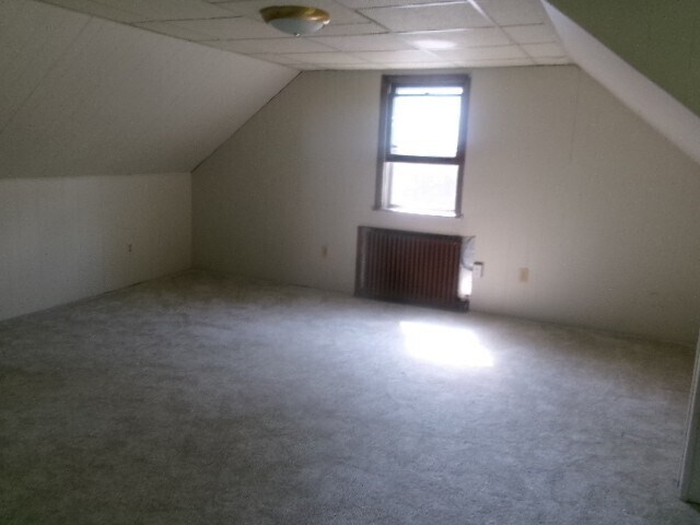 Building Photo - 653 Winona Blvd