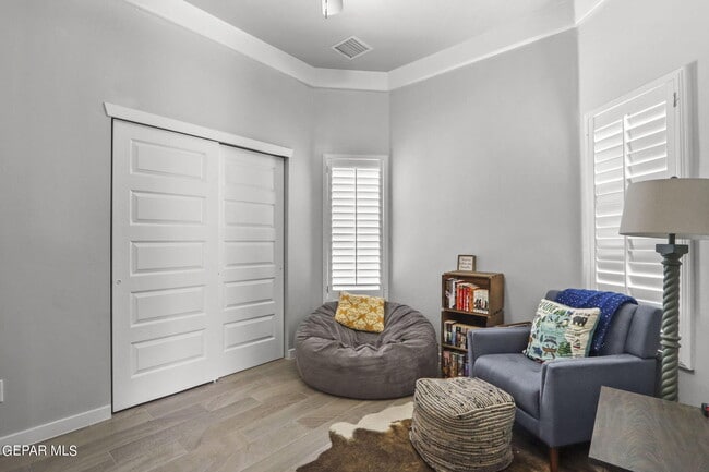 Building Photo - 2332 Tierra Delmonte Dr