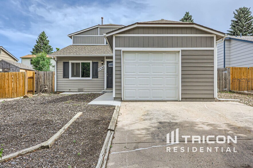 Building Photo - 17496 E Temple Dr