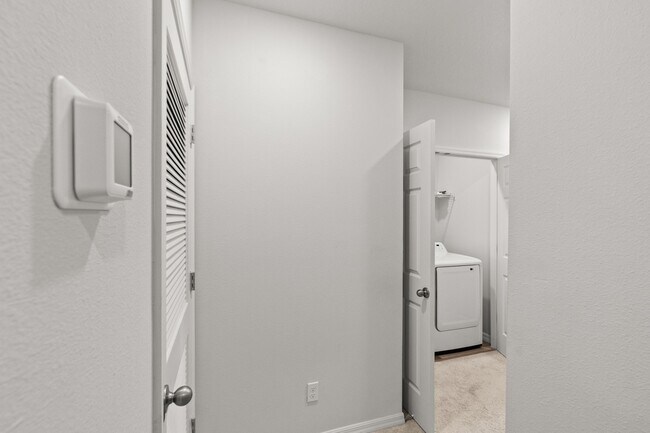 Building Photo - 12869 SW Forli Wy
