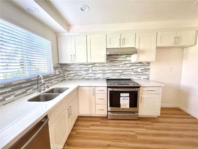 Building Photo - 12100 Montecito Rd