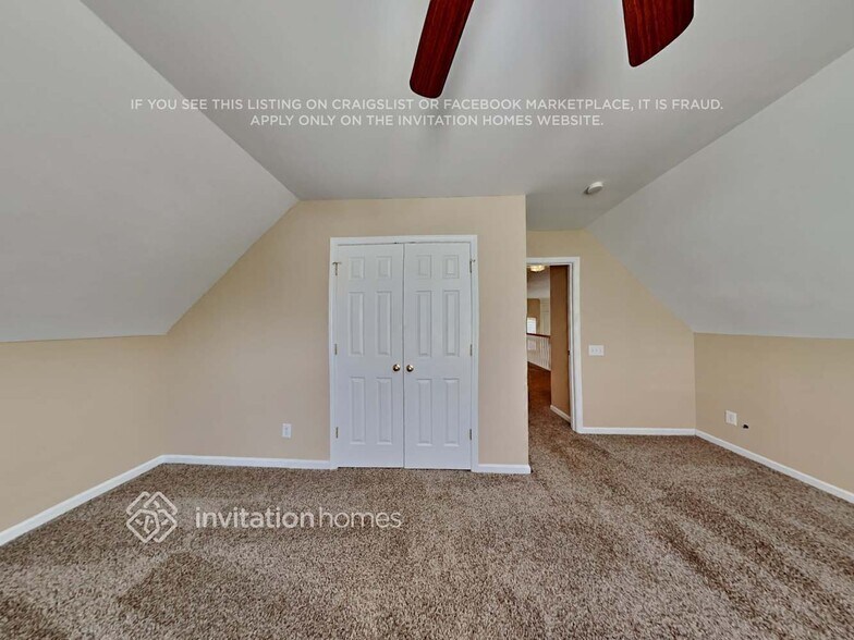 Building Photo - 123 Wilton Pl