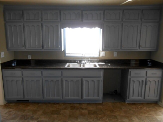 Building Photo - 1311 7th Ave N