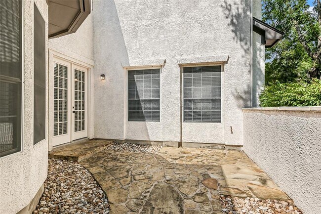 Building Photo - 4007 Gaines Ct