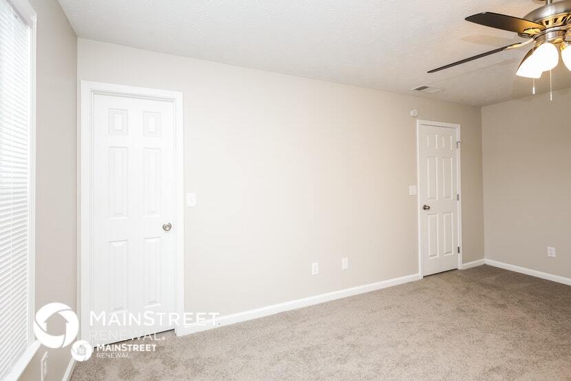 Building Photo - 831 White Dove Dr