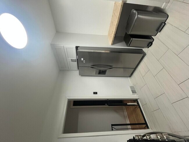 Building Photo - 19186 Sunderland Rd