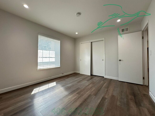 Building Photo - 1910 Mt Vernon Ct