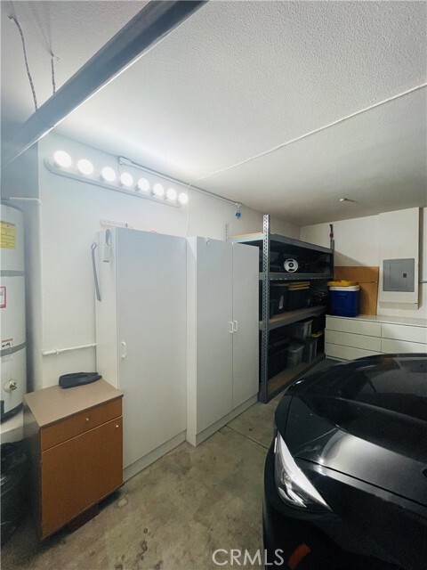 Building Photo - 1210 Mendez Dr