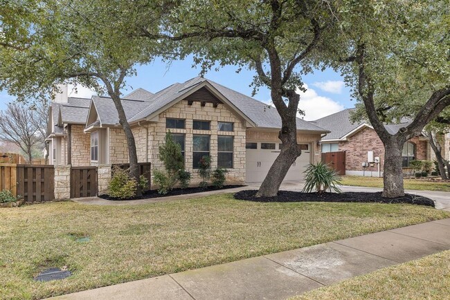 Primary Photo - 3424 Pine Needle Cir