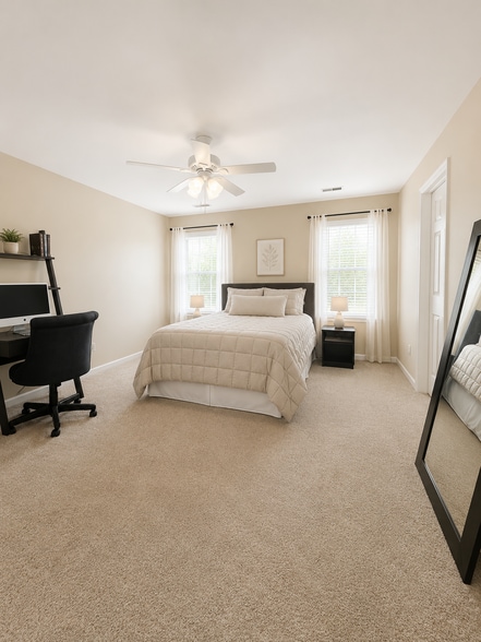 Building Photo - 5571 Wavecrest Cir