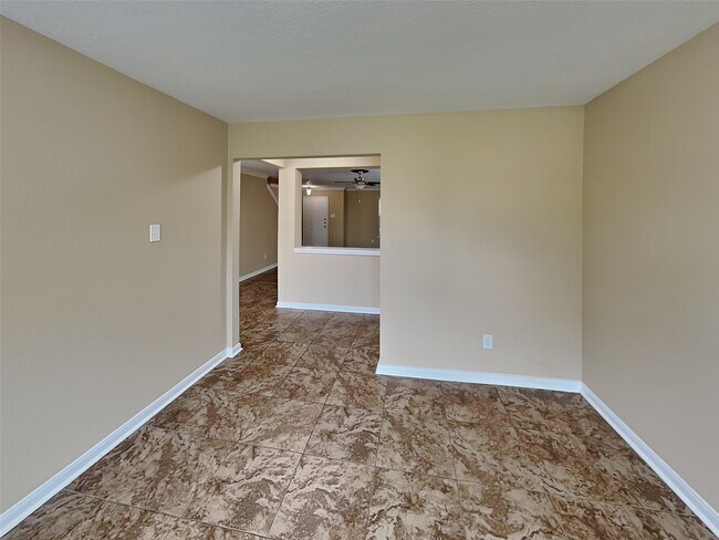 Building Photo - 18107 Quiet Ridge Ln