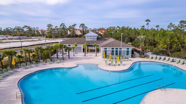 Building Photo - 6635 Carlinga Dr
