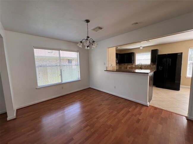 Building Photo - 8411 Tamayo Dr