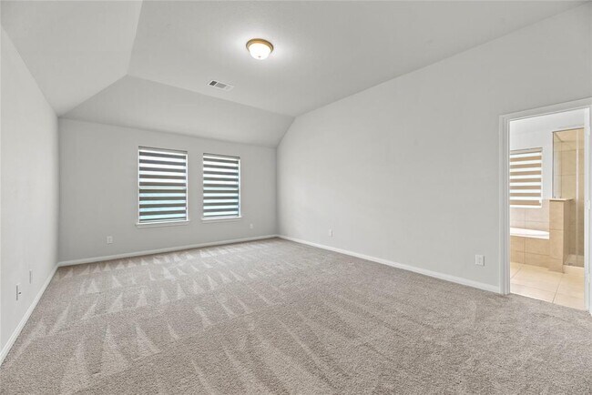Building Photo - 839 Sarasota Shore Dr