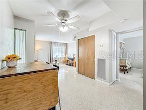 Building Photo - 250 Rosery Rd NW