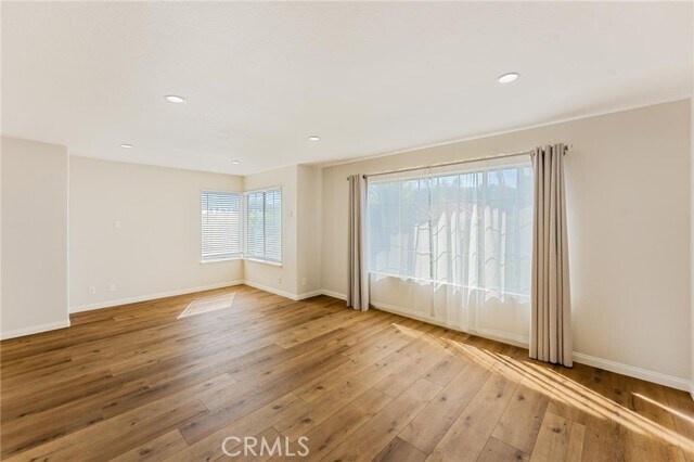 Building Photo - 10585 Bruns Dr