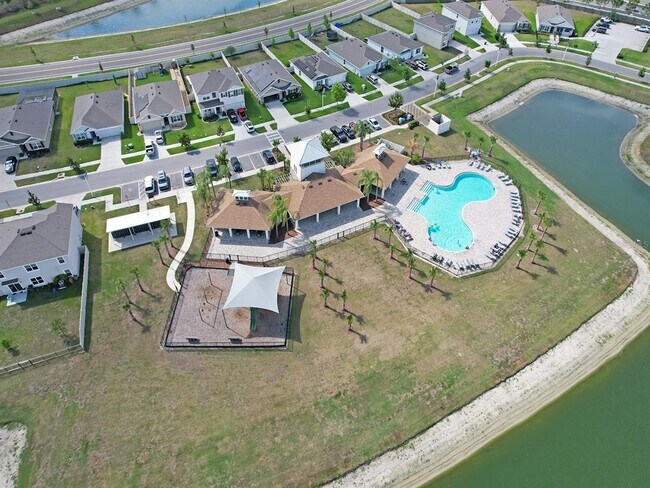 Building Photo - 7850 Sail Clover Ln