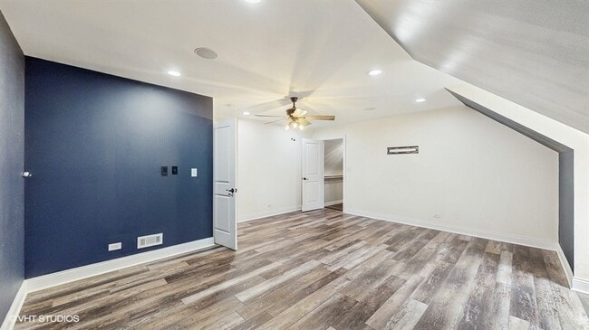 Building Photo - 137 Forest Ave
