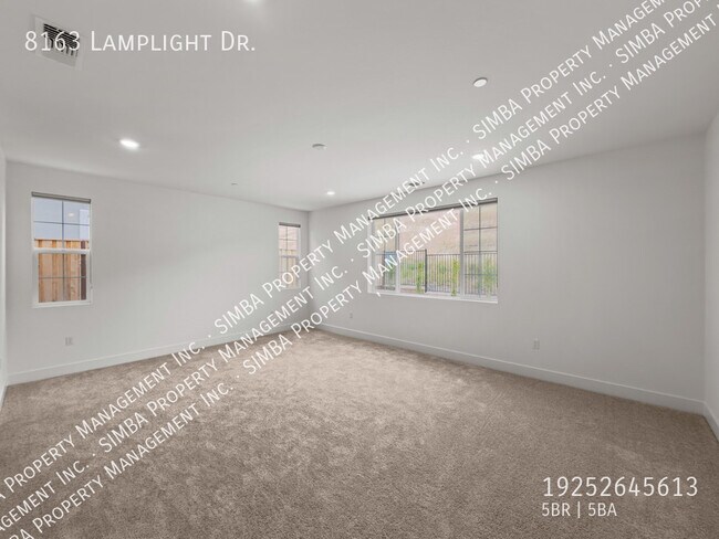 Building Photo - 8163 Lamplight Dr