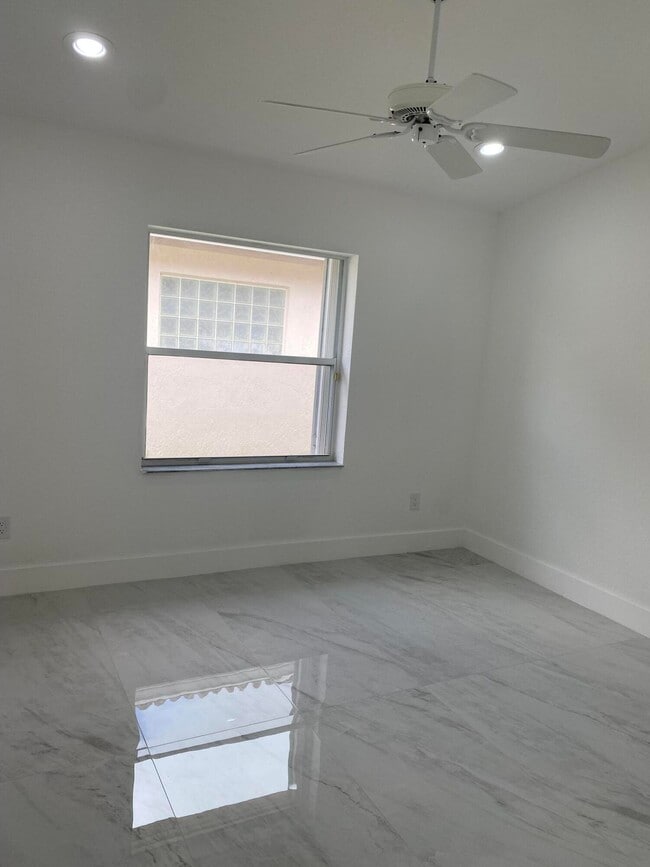 Building Photo - 8764 Chunnel Dr