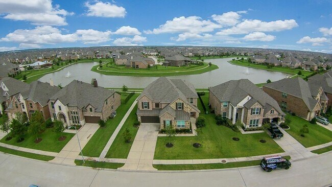 Building Photo - 3515 Summer Ranch Dr
